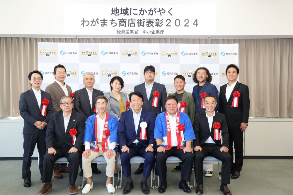 集合写真)