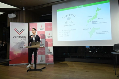 会場の様子の写真