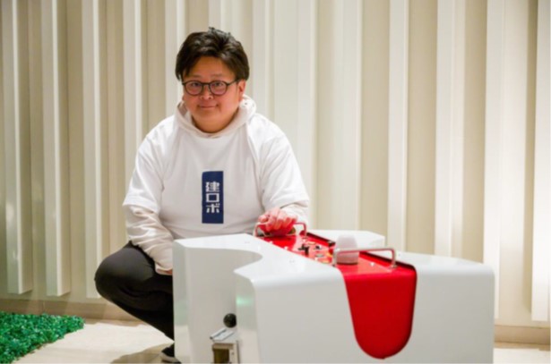 眞部 達也 氏の写真