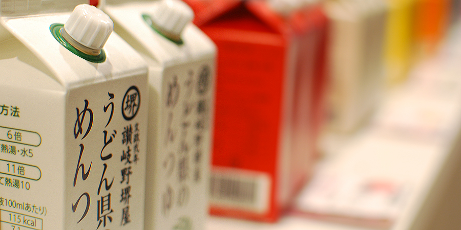 店内に並ぶ商品